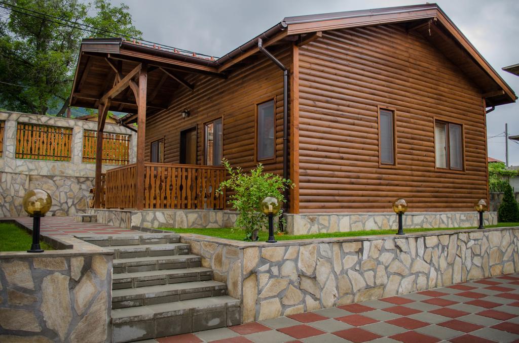 Yoneda Houses Sapareva Banja Rum bild