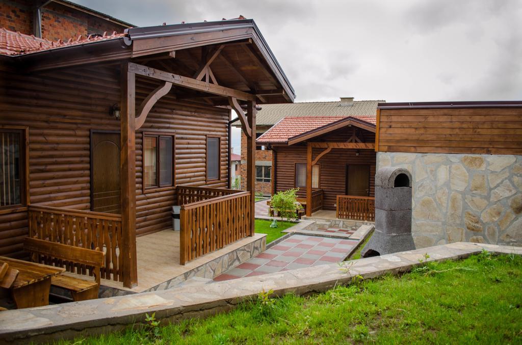 Yoneda Houses Sapareva Banja Rum bild